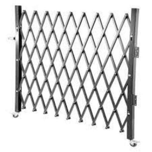 DESCRIPTION: (1) FOLDING GATE BRAND/MODEL: VEVOR #54XU57 INFORMATION: GRAY SIZE: 8' TO 10' RETAIL$: $413.18 EA QTY: 1