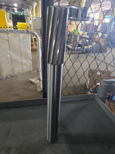 DESCRIPTION: (1) HSS CHUCKING REAMER BRAND MODEL WESTWARD 11V415 SIZE: 1.5000" dia 1-1/2" sd RETAIL$: $219.20 QTY: 1