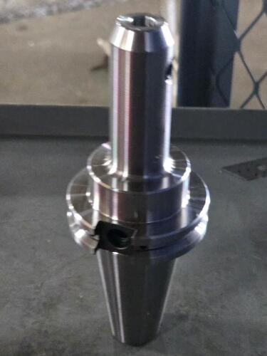 DESCRIPTION: (1) CAT 40 END MILL HOLDER BRAND MODEL ACCUPRO 775016 SIZE: 3/8" HOLE DIA RETAIL$: $68.69 QTY: 1