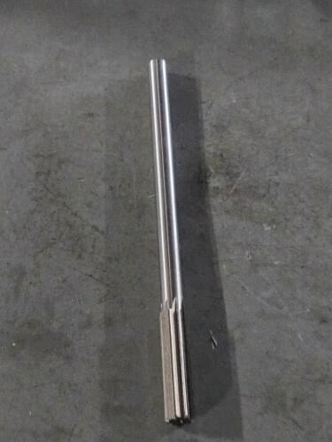 DESCRIPTION: (1) HSS CHUCKING REAMER BRAND MODEL VC 74944588 SIZE: 0.5350" DIA RETAIL$: $54.45 QTY: 1