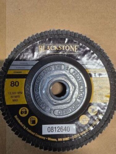 DESCRIPTION: (16) BOXES OF (5) FLAP DISCS BRAND/MODEL: SUNDISC #0812640 INFORMATION: 80 GRIT SIZE: 4-1/2" X 5/8-11 QTY: 16