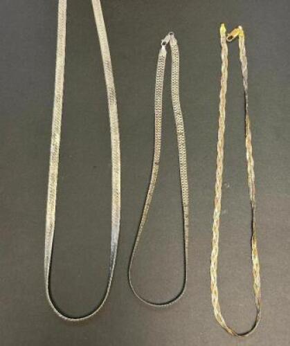 (3) - SILVER CHAINS