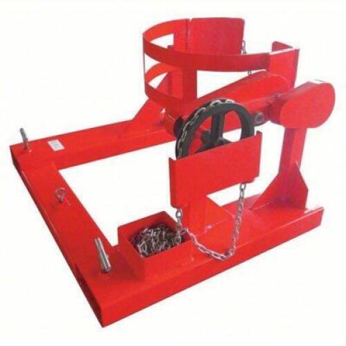 DESCRIPTION: (1) FORKLIFT DRUM LIFTER BRAND/MODEL: DAYTON 21VG50 INFORMATION: 1500# MAX CAP SIZE: 19" OAH RETAIL$: $692.50 QTY: 1