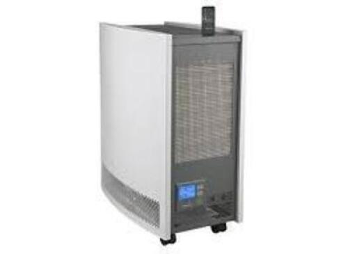 DESCRIPTION: (1) AIR PURIFYING SYSTEM WITH REMOTE CONTROL BRAND/MODEL: BLUEAIR #650E INFORMATION: GRAY RETAIL$: $849.00 EA QTY: 1