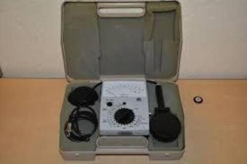 DESCRIPTION: (1) LIGHT METER BRAND/MODEL: AEMC #814 INFORMATION: USED, SEE INSPECTION RETAIL$: $149.95 EA QTY: 1
