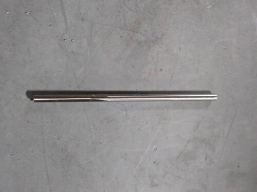 DESCRIPTION: (1) HSS CHUCKING REAMER BRAND MODEL TMX 5-018-1845 SIZE: 0.1845" QTY: 1