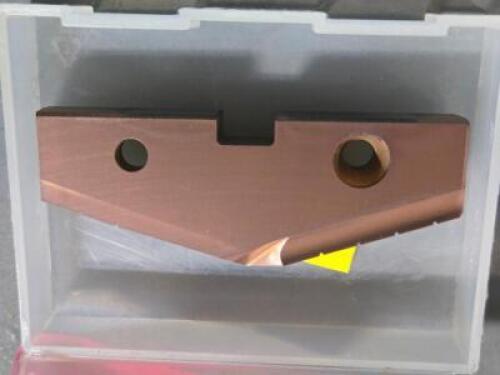 DESCRIPTION: (1) SUPER COBALT SPADE DRILL INSERT BRAND MODEL ALLIED 456H 0311 SIZE: 3-11/32" DIA RETAIL$: $137.62 QTY: 1