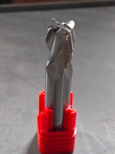 DESCRIPTION: (1) SOLID CARBIDE GP STUB SQ ENDMILL BRAND MODEL FULLERTON 32153 SIZE: 5/8" DIA RETAIL$: $163.98 QTY: 1