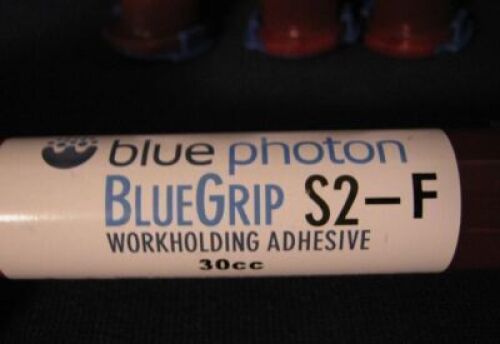 DESCRIPTION: (4) TUBES WORKHOLDING ADHESIVE BRAND/MODEL: BLUE PHOTON S2-F SIZE: 30cc RETAIL$: $365.00 QTY: 4