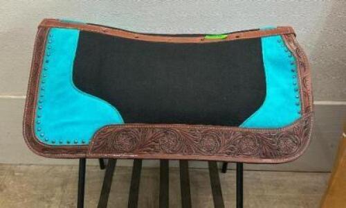 TURQUOISE WESTERN SADDLE PAD