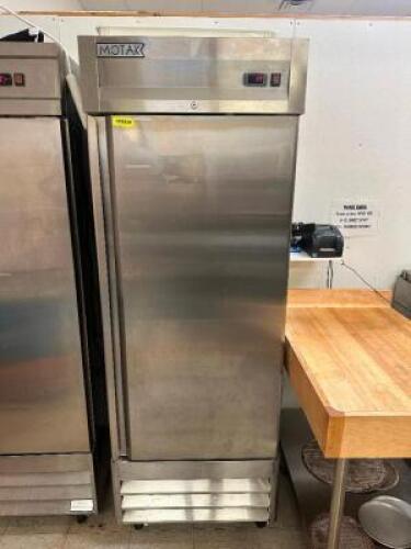DESCRIPTION 2022 MOTAK SINGLE DOOR REACH IN COOLER BRAND / MODEL: MSD-1DR-BAL-X ADDITIONAL INFORMATION 115 VOLT, 1 PHASE. ON AND WORKING LOCATION KITC