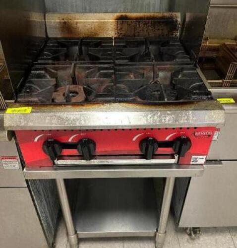 DESCRIPTION AVANTCO FOUR BURNER GAS RANGE W/ STAINLESS EQUIPMENT STAND. BRAND / MODEL: AVANTCO ADDITIONAL INFORMATION NATURAL GAS LOCATION KITCHEN QTY