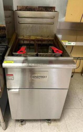 DESCRIPTION MAINSTREET 65 LB. GAS DEEP FRYER BRAND / MODEL: MAINSTREET ADDITIONAL INFORMATION NATURAL GAS, W/ (2) BASKET LOCATION KITCHEN QTY 1