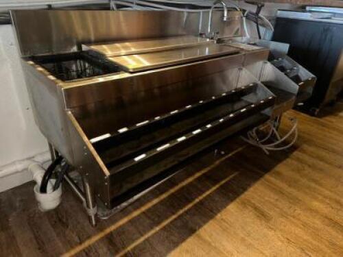 DESCRIPTION EAGLE GROUP 66" COMBINATION ICE BIN / COCKTAIL STATION. BRAND / MODEL: EAGLE CCS-3 ADDITIONAL INFORMATION RETAILS NEW FOR $5025 LOCATION B