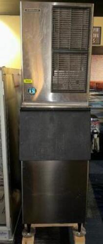 DESCRIPTION HOSHIZAKI 340 LB. AIR COOLED ICE MACHINE W/ STORAGE BIN. BRAND / MODEL: HOSHIZAKI KM-340MAH ADDITIONAL INFORMATION 115 VOLT, 1 PHASE. LOCA