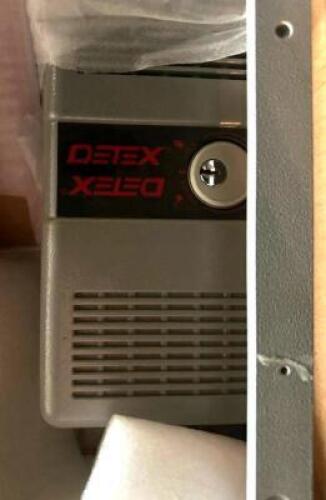 DESCRIPTION: EXIT CONTROL LOCK BRAND / MODEL: DETEX LOCATION: TABLES THIS LOT IS: ONE MONEY QTY: 1
