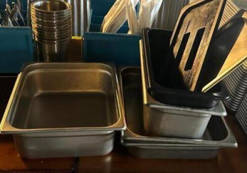 DESCRIPTION: ASSORTED STAINLESS INGREDIENT INSERTS SIZE: ASSORTED LOCATION: TABLES THIS LOT IS: ONE MONEY QTY: 1