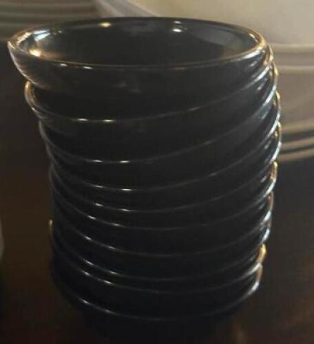DESCRIPTION: (10) - DIP CUPS LOCATION: TABLES THIS LOT IS: SOLD BY THE PIECE QTY: 10
