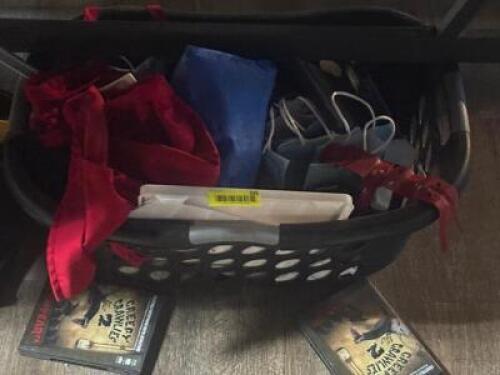 DESCRIPTION: ASSORTED HARDWARE LOCATION: TABLES THIS LOT IS: ONE MONEY QTY: 1