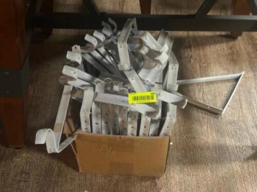 DESCRIPTION: WALL MOUNTED SHELVING HARDWARE LOCATION: TABLES THIS LOT IS: ONE MONEY QTY: 1