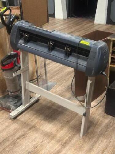 DESCRIPTION: SIGN PRINTER LOCATION: TABLES THIS LOT IS: ONE MONEY QTY: 1
