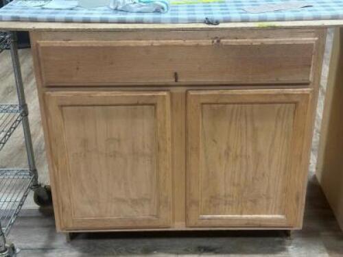 DESCRIPTION: VANITY CABINET WITH CONTENTS LOCATION: TABLES THIS LOT IS: ONE MONEY QTY: 1