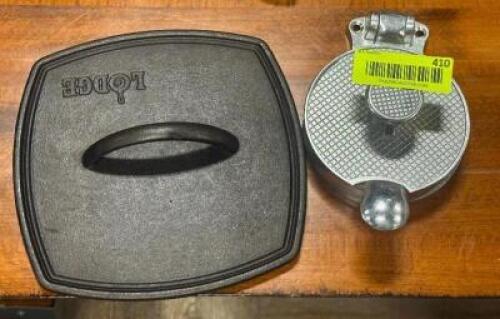 DESCRIPTION: GRILL PRESS AND PATTY FORM LOCATION: TABLES THIS LOT IS: SOLD BY THE PIECE QTY: 2