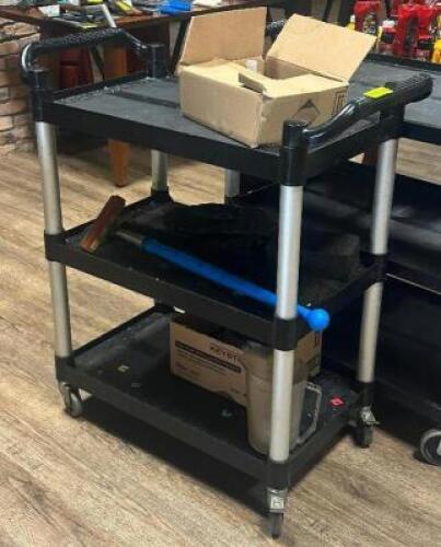 DESCRIPTION: ROLLING CART LOCATION: TABLES THIS LOT IS: ONE MONEY QTY: 1