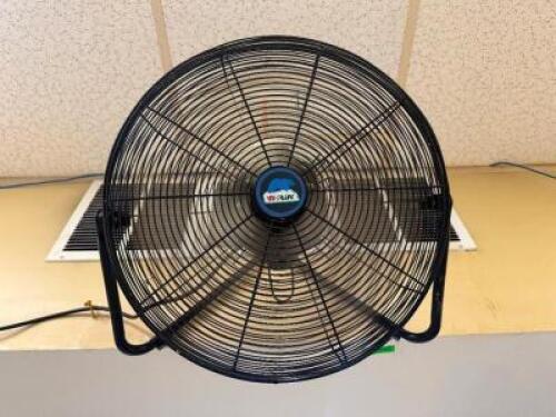 DESCRIPTION 20" B AIR WALL MOUNTED FAN BRAND / MODEL: B-AIR LOCATION KITCHEN QTY 1