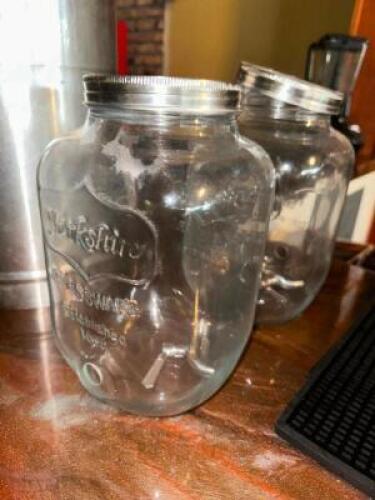 DESCRIPTION (2) LARGE GLASS TEA JARS. THIS LOT IS: SOLD BY THE PIECE LOCATION BAR QTY 2