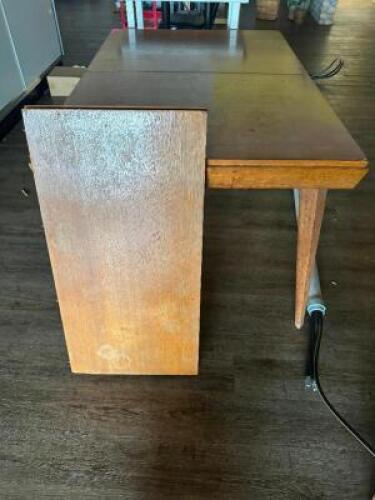 DESCRIPTION 54" X 36" WOODEN KITCHEN TABLE ADDITIONAL INFORMATION COMES / LEAF. LOCATION BAR QTY 1