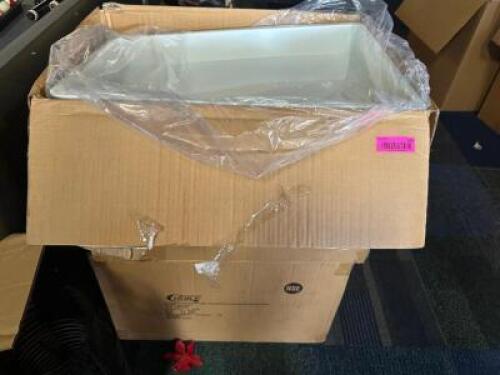 DESCRIPTION (12) 18" X 26" PLASTIC DOUGH PROOFING BOXES ( NEW ) ADDITIONAL INFORMATION (2) CASES OF 6 THIS LOT IS: SOLD BY THE PIECE LOCATION MAIN SEA