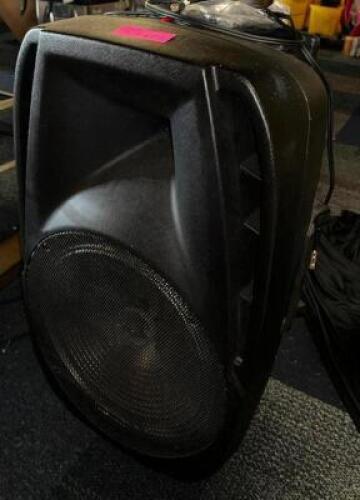 DESCRIPTION STAR QUEEN BLUE TOOTH SPEAKER BRAND / MODEL: STAR QUEEN LOCATION MAIN SEATING QTY 1