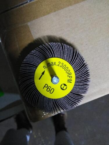 DESCRIPTION: (10) PREMIUM FLAP WHEEL BRAND/MODEL: GLOBAL ABRASIVES #809775-26636 INFORMATION: GRIT: 60, ALUMINUM OXIDE SIZE: 3" X 1/2" X 1/4" QTY: 10