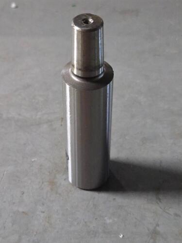 DESCRIPTION: (1) DRILL CHUCK ARBOR BRAND MODEL BISON 7-052-7633 SIZE: 1" SS TO JT#33 RETAIL$: $20.29 QTY: 1