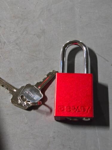 DESCRIPTION: (24) ALUMINUM BODY/STEEL SHACKLE PAD LOCKS BRAND MODEL BRADY 793EG6 RETAIL$: $396.37 QTY: 24