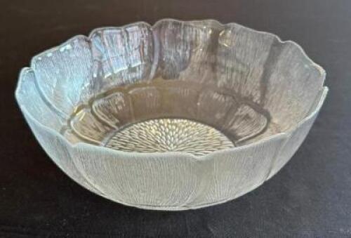 (12) 89" GLASS BOWLS