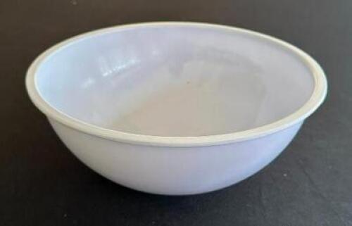 (3) 9" PLASTIC BOWLS