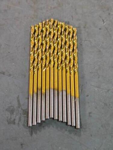 DESCRIPTION: (4) PACKS OF (12) JOBBER DRILL BITS BRAND MODEL WESTWARD 6PRU3 SIZE: 1-1/8" DIA RETAIL$: $93.60 QTY: 4
