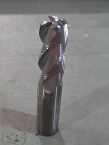 DESCRIPTION: (1) CARBIDE CORNER RADIUS END MILLS BRAND MODEL FULLERTON 33802 SIZE: 5/8" DIA R.1250 RETAIL$: $201.98 QTY: 1
