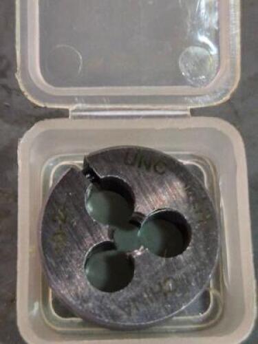 DESCRIPTION: (12) ROUND THREADING DIES BRAND MODEL WESTWARD 10N607 SIZE: #10-24 RETAIL$: $32.76 QTY: 12