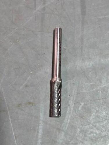 DESCRIPTION: (6) CARBIDE CYLINDER BUR BRAND MODEL WESTWARD 19D645 SIZE: 1/2"" DIA RETAIL$: $72.65 QTY: 6