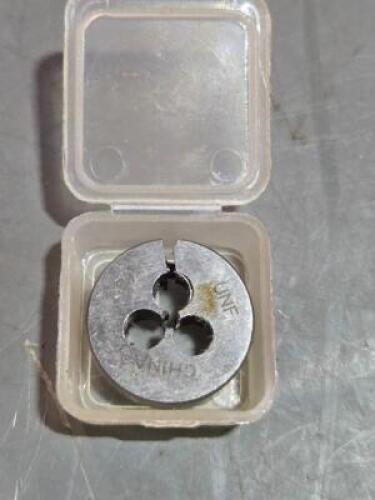 DESCRIPTION: (12) ROUND THREADING DIES BRAND MODEL WESTWARD 10T799 SIZE: #2-64 RETAIL$: $53.28 QTY: 1