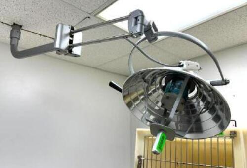 SWING ARM PROCEDURE LIGHT