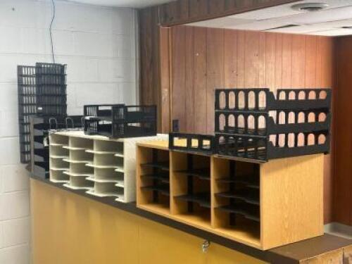ASSORTED OFFICE ORGANIZERS