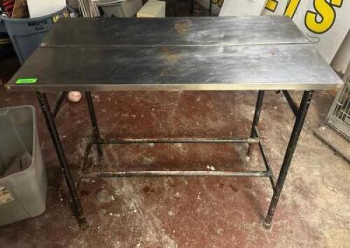 STAINLESS STEEL EXAMINATION TABLE