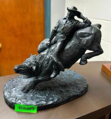 12" WESTERN STATUE