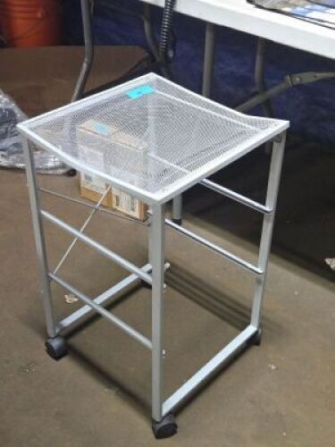 DESCRIPTION: (1) ROLLING DRAWER TABLE, SIDE TABLEBRAND/MODEL: METAL, GRAYINFORMATION: NO DRAWERS INCLUDEDSIZE: APPROX 14 1/2" X 14 1/2" X 23 1/2"RETAIL$: $54.99 EAQTY: 1