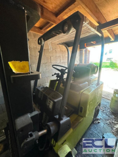 CLARK C500 FORKLIFT