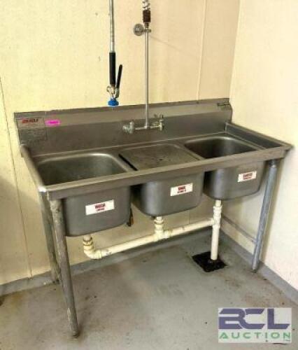 3-COMPARTMENT STAINLESS STEEL SINK WITH DOWNSPRAYER